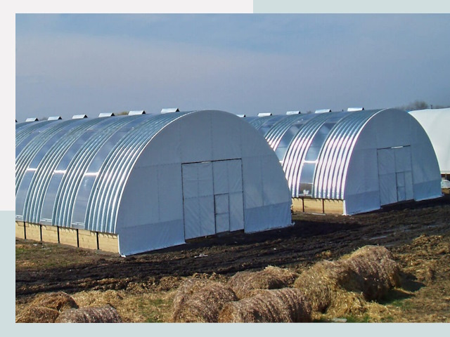 Сельскохозяйственные здания в Саянске