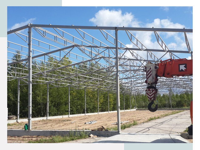 Строительство конюшен в Саянск от 610 руб. под ключ